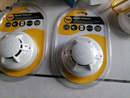 *EASTER SPECIAL*BULK LOT OF WIFI ROUTERS,RANGE EXTENDERS,SMOKE DETECTORS*ONE BID FOR ALL*OVER R4000