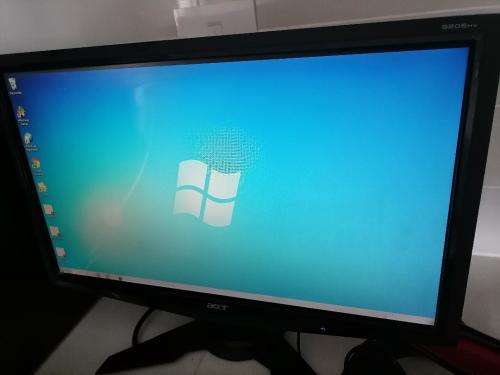 *MONTH END DEALS*COMPLETE DESKTOP PC WITH SCREEN,GAMING LED KEYBOARD,MOUSE,HEADSET**