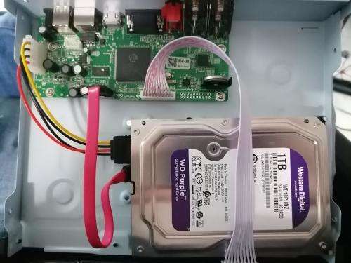 *MONTH END DEALS*CCTV SYSTEM*4CH DVR TB HDD+LINEVISION COLOUR CCD+2XEAGLEYE DOME*UNTESTED**