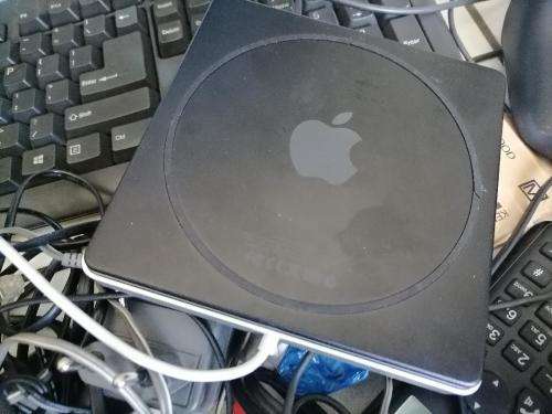 *EASTER SPECIAL**LOT OF ELECTRONICS*APPLE DVD,CAMERAS,HDD,RAM,PHONES,CPU ETC*ONE BID FOR THE LOT*