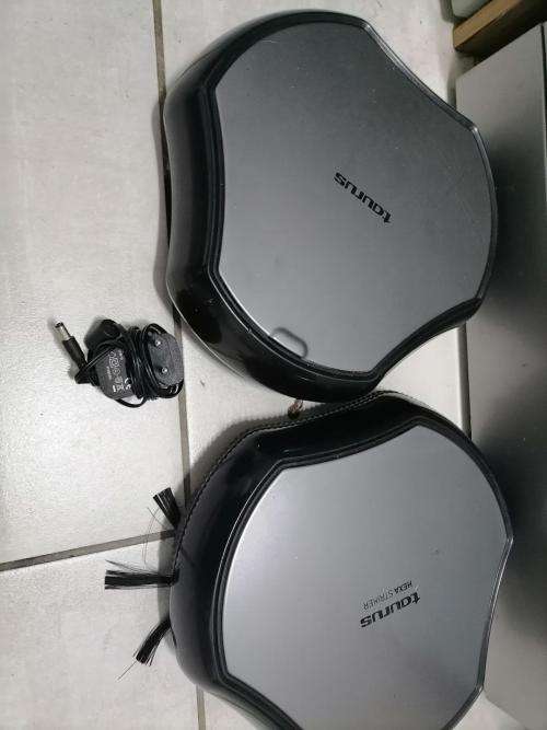 *MID MOMTH DEALS*2 X FAULTY TAURUS ROBOT VACUUM CLEANERS*ONE BID FOR BOTH***
