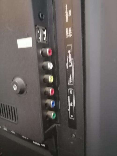 *BEST DEALS ON BOBSHOP*JVC HD LED 32` TV WITH BUILT IN SOUND BAR*OVER R3000 NEW IN STORE**