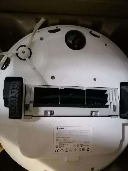 *BEST DEALS ON BOBSHOP*DEMO 360 S7 SMART ROBOT AND VACUUM WITH CHARGING STATION*OVER R8000 RETAIL*