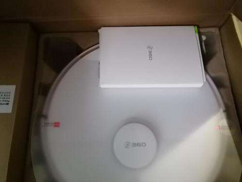 *BEST DEALS ON BOBSHOP*DEMO 360 S7 SMART ROBOT AND VACUUM WITH CHARGING STATION*OVER R8000 RETAIL*