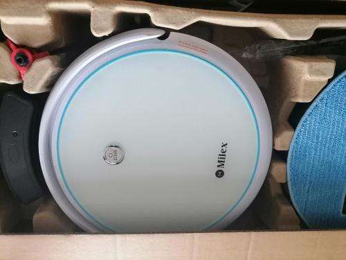 *MIDMONTH DEALS*MILEX INTELLIVAC ROBOT 3IN1 VAC,MOP,SWEEP, REMOTE,DOCK STATION ETC*R6000 RETAIL