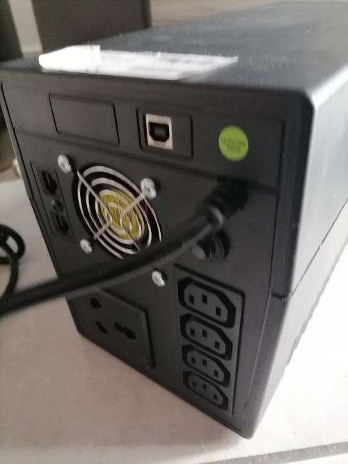 **WOW R30 FREIGHT*TIRED OF LOADSHEDDING!!KSTAR 2000VA UPS WITH POWERCORD*LIQUIDATION ITEM*