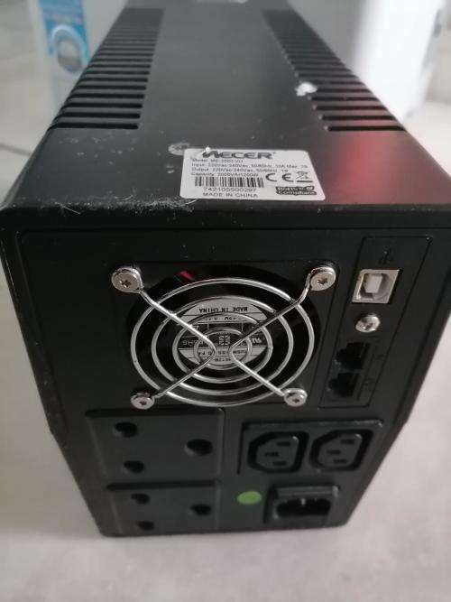 **WOW R30 FREIGHT*TIRED OF LOADSHEDDING!!MECER 2000VA UPS**LIQUIDATION ITEM**