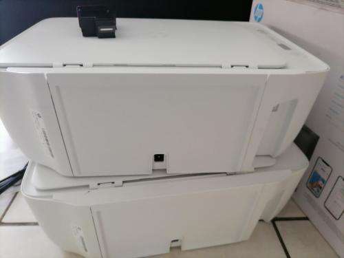 *WOW R30 FREIGHT*2 X HP 2710 WIFI PRINTERS*BOTH HAVE INK/ONE BOX*FLASHING LIGHT*ONE BID FOR BOTH**