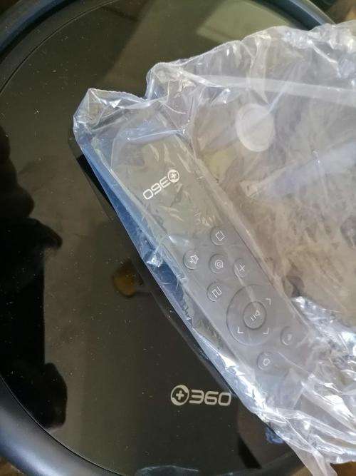 *LATE ENTRY***WOW R30 FREIGHT*DEMO 360 ROBOT VACUUM/MOP C50 WITH MOP/REMOTE*R3000 RETAIL