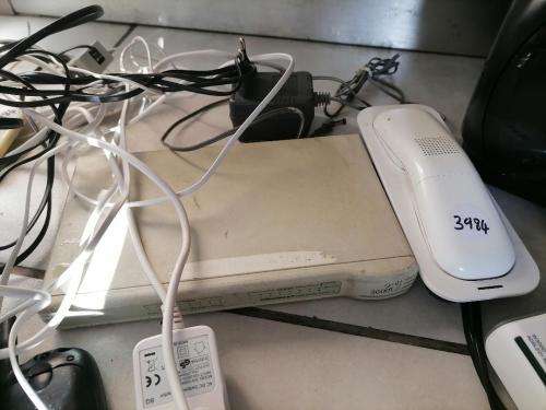 **WOW R30 FREIGHT*BULK LOT OF ELECTRONICS*PHONES,PRINTER,ROUTERS,SURGE PLUGS ETC ETC**