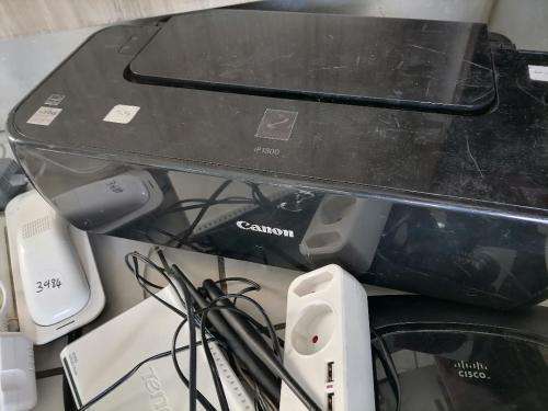 **WOW R30 FREIGHT*BULK LOT OF ELECTRONICS*PHONES,PRINTER,ROUTERS,SURGE PLUGS ETC ETC**