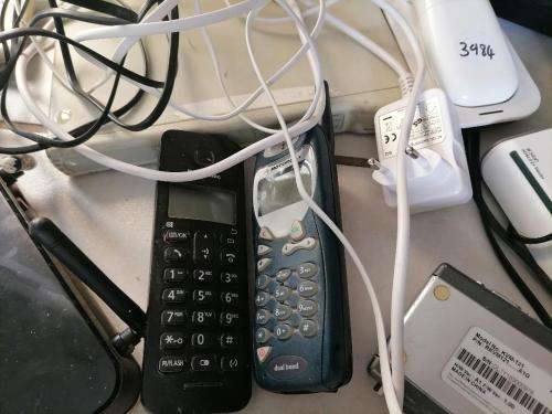 **WOW R30 FREIGHT*BULK LOT OF ELECTRONICS*PHONES,PRINTER,ROUTERS,SURGE PLUGS ETC ETC**