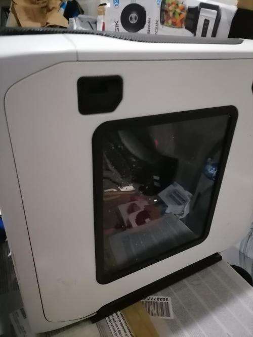 **WOW R30 FREIGHT*MONSTER MACHINE*CORSAIR PC,AMD PHENOM II, 16GB ,MSI GPU,MILITARY CLASS *AS IS**