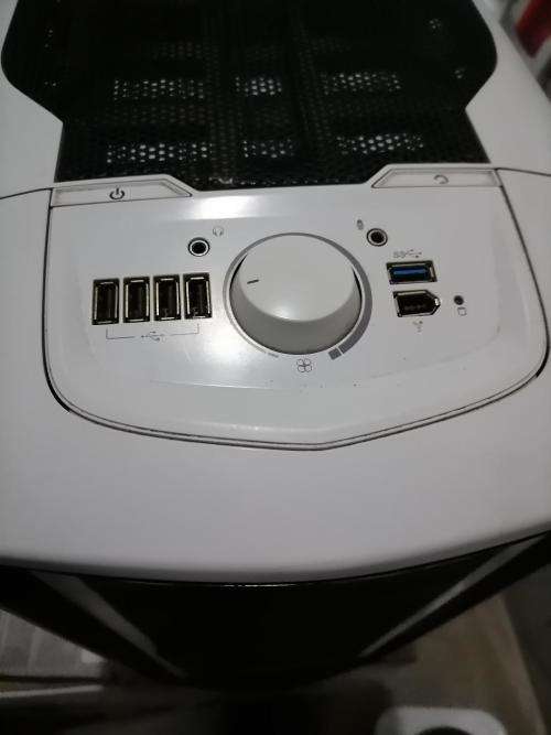 **WOW R30 FREIGHT*MONSTER MACHINE*CORSAIR PC,AMD PHENOM II, 16GB ,MSI GPU,MILITARY CLASS *AS IS**