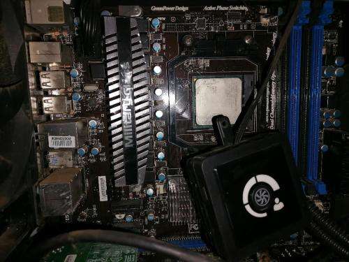 **WOW R30 FREIGHT*MONSTER MACHINE*CORSAIR PC,AMD PHENOM II, 16GB ,MSI GPU,MILITARY CLASS *AS IS**