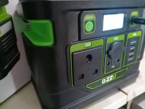 ***R30 FREIGHT*GIZZU 296 PORTABLE POWER STATION*AC NOT WORKING*R8500 NEW ON BOBSHOP**