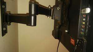 *WOW R30 FREIGHT*TELEFUNKEN 42` FULL HD LED TV(NO FEET)WALL BRACKET INCL*R4000 RETAIL**