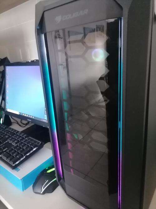 *AWESOME I5 8GB GAMING PC SETUP*LED PC BOX, LED KEYBOARD/MOUSE+SPEAKERS+SAMSUNG SCREEN*R30 FREIGHT