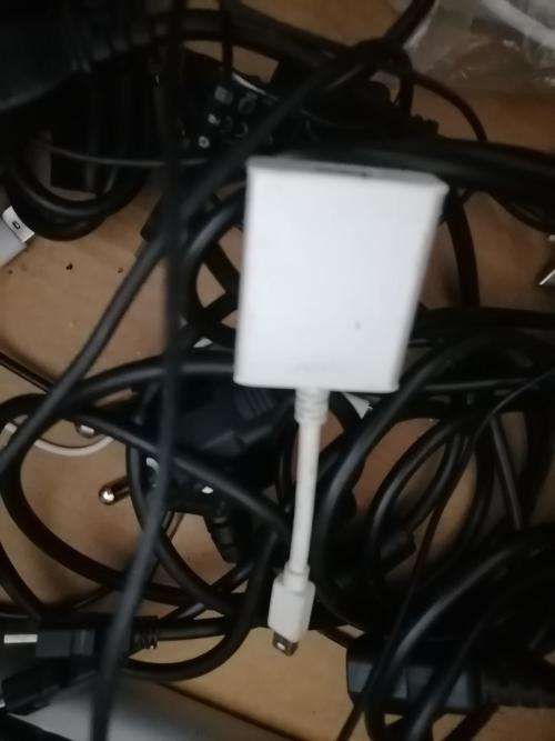 *CHRISTMAS IN JULY**R30 FREIGHT*LUCKY DIP*BULK LOT OF UNTESTED ELECTRONICS*ONE BID FOR THE LOT*