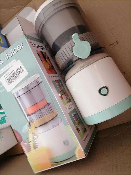 **FRESH NEW MONTH DEALS***R30 FREIGHT**BULK LOT OF UNTESTED HOUSEHOLD ITEMS*ONE BID FOR THE LOT*