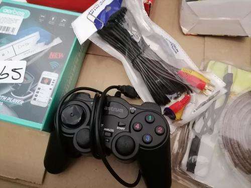 **FRESH NEW MONTH DEALS***R30 FREIGHT**BULK LOT OF UNTESTED ELECTRONIC*ONE BID FOR THE LOT*