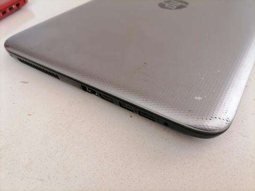 *LIQUIDATION ITEM*R30 FREIGHT*2 X HP LAPTOPS,NO CHARGER NOT TESTED*ONE BID FOR BOTH**