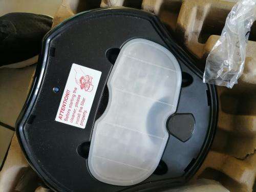 *BUY ONE GET FREE*R30 FREIGHT*DEMO TAURUS HEXA STRIKER ROBOT VACUUMS*NO CHARGES NOT TESTED**