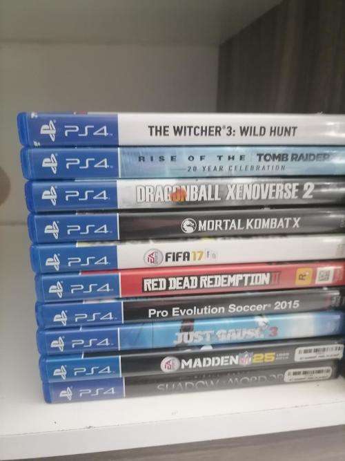 *AWESOME DEALS*R30 FREIGHT*SONY PLAYSTATION 4 IN BOX+2 CONTROLLERS+10 GAMES*ONE BID FOR THE LOT**