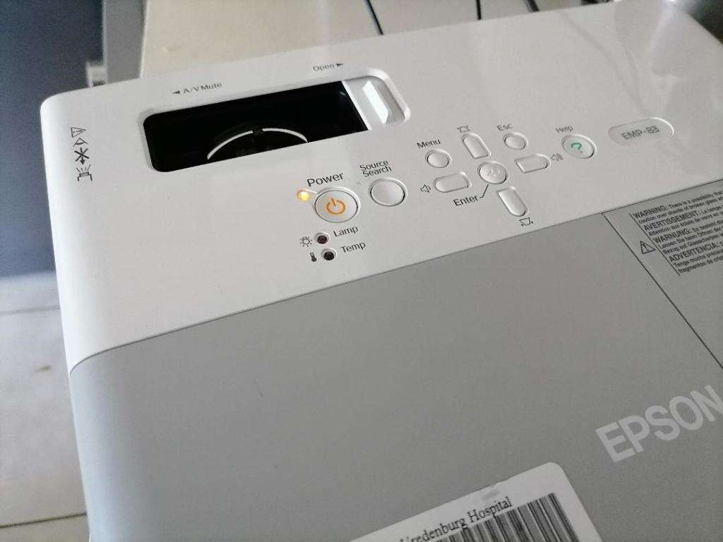 **GRAB THIS DEAL**EPSON EMP 83 LCD PROJECTOR*TOP QUALITY, WORKING 100%**