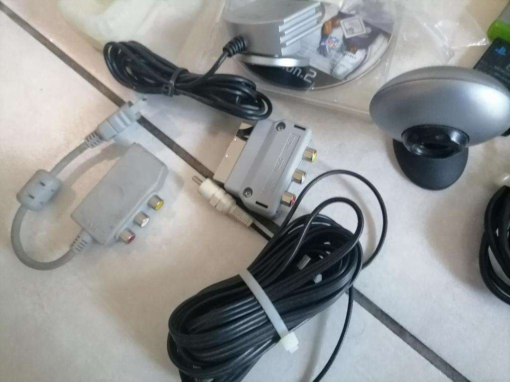 *SHOP CLOSURE*R30 FREIGHT*BULK LOT OF PLAYSTATION,XBOX,NINTENDO GAMES AND ACCESSORIES**