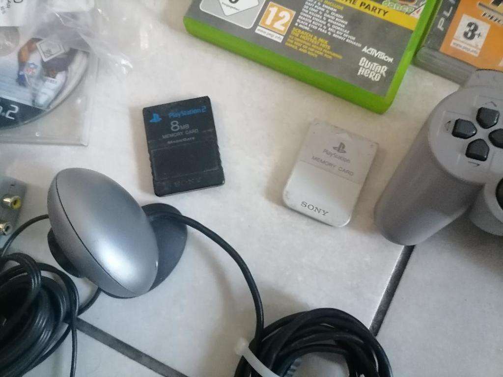 *SHOP CLOSURE*R30 FREIGHT*BULK LOT OF PLAYSTATION,XBOX,NINTENDO GAMES AND ACCESSORIES**