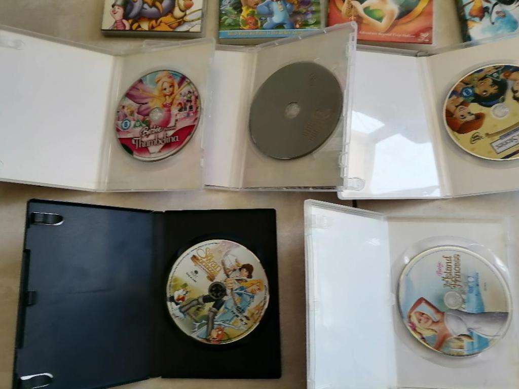 ********SHOP CLOSURE******R30 FREIGHT*BULK LOT OF KIDS DVDS***ONE BID FOR THE LOT***