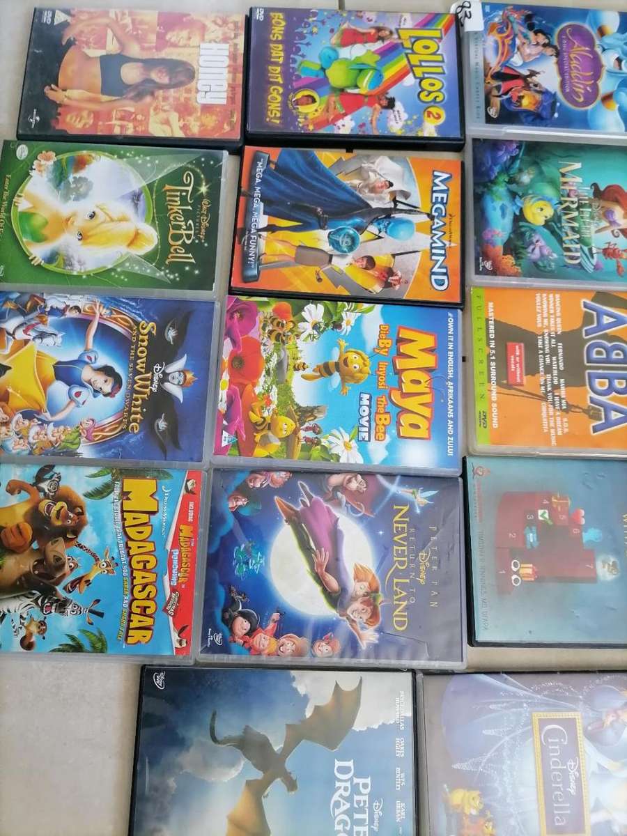 ********SHOP CLOSURE******R30 FREIGHT*BULK LOT OF KIDS DVDS***ONE BID FOR THE LOT***