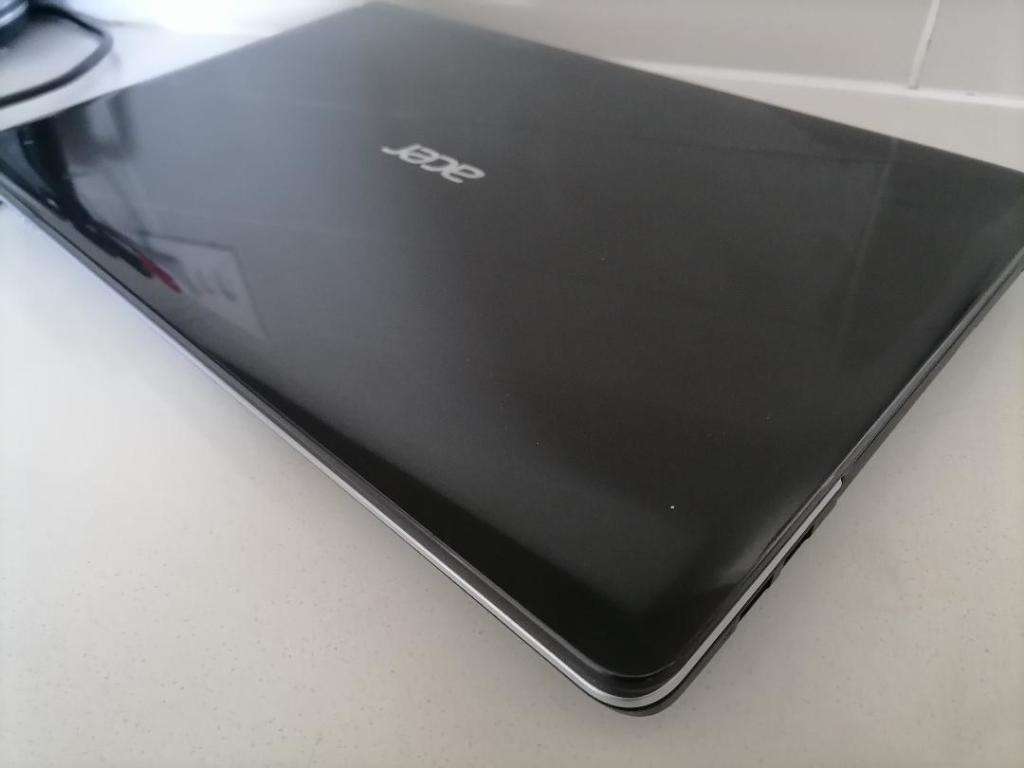 *FLASH FRIDAY SALE*R30 FREIGHT*I3 ACER ASPIRE E1-571. PERFECT CONDITION LAPTOP*4GB 500GB,W10 WIFI ET