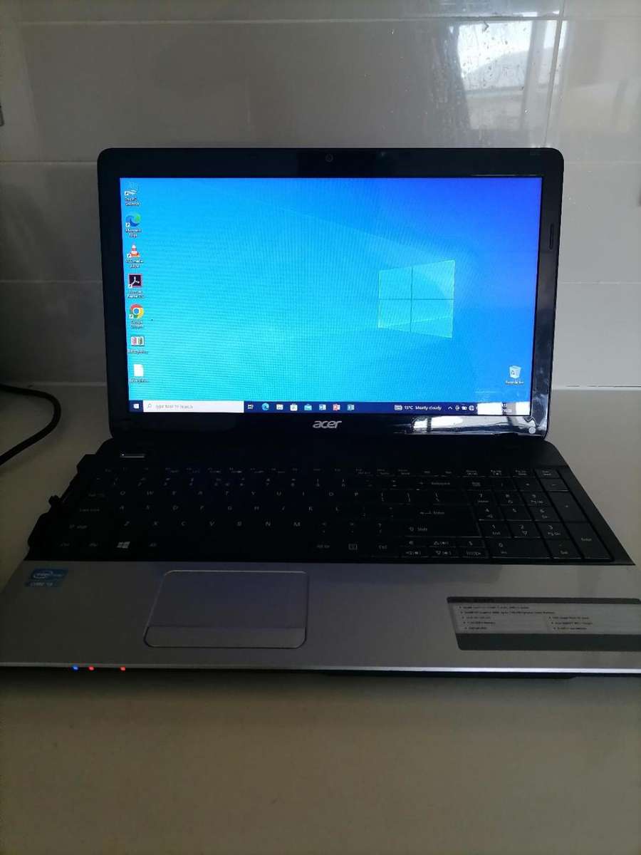*FLASH FRIDAY SALE*R30 FREIGHT*I3 ACER ASPIRE E1-571. PERFECT CONDITION LAPTOP*4GB 500GB,W10 WIFI ET