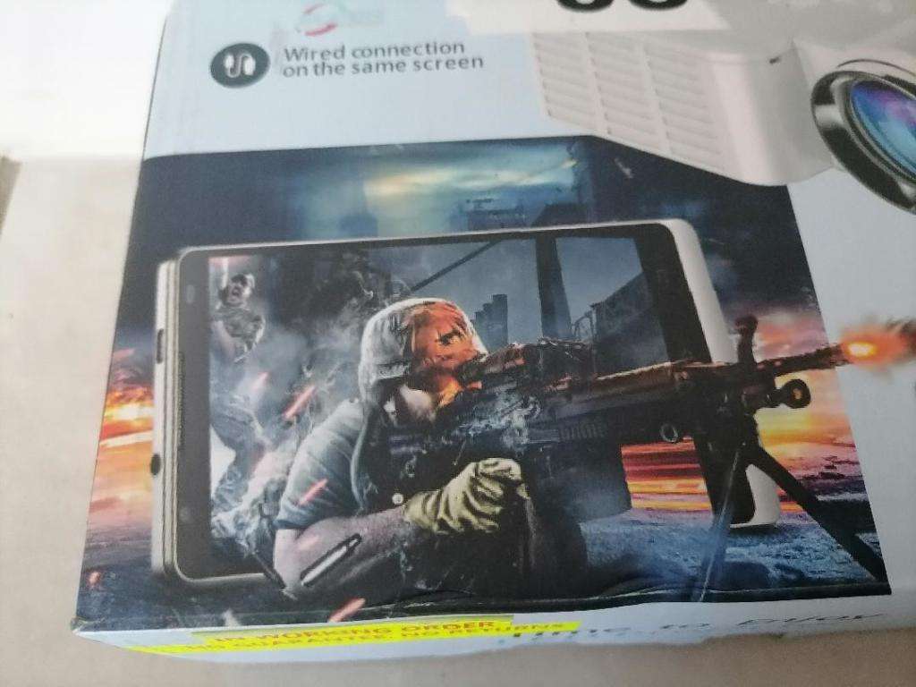 *AWESOME DEALS*R30 FREIGHT*BRAND NEW LED MINI PROJECTOR WITH TRIPOD STAND*OVER R1000 ON BOBSHOP