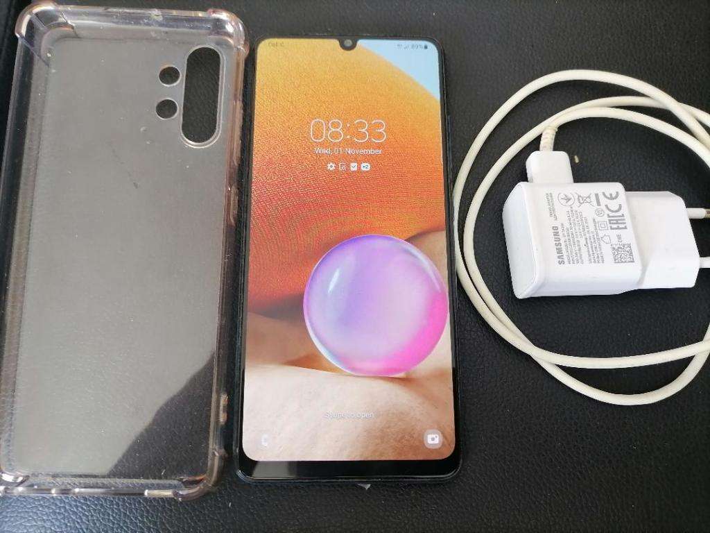 *FRESH NEW DEAL**PRE OWNED SAMSUNG GALAXY A32 DUAL SIM, 128GB,QUAD CAM*CHARGER.POUCH**