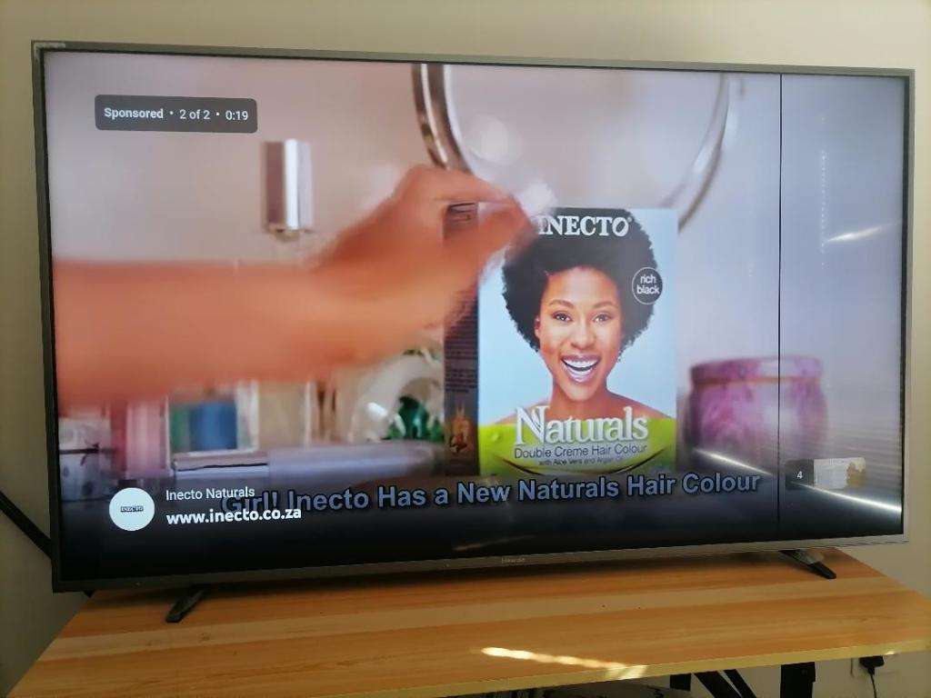 *AWESOME DEAL*R30 FREIGHT*HISENSE 58 ` Ultra HD Smart ULED TV*ONE SMALL LINE ON SCREEN*R10 000 NEW