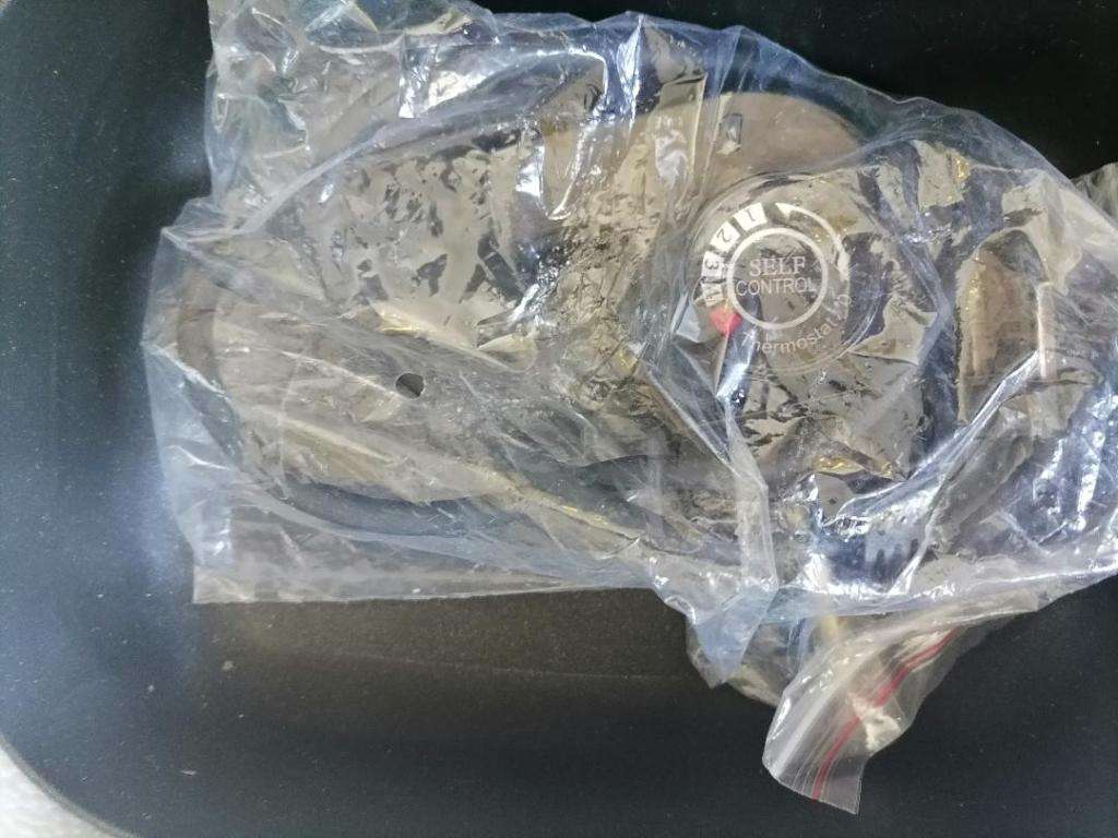 *GRAB THIS DEAL*R30 FREIGHT*DEMO FAMILY HOME BBQ AND HOTPOT 2 IN 1 IN BOX**