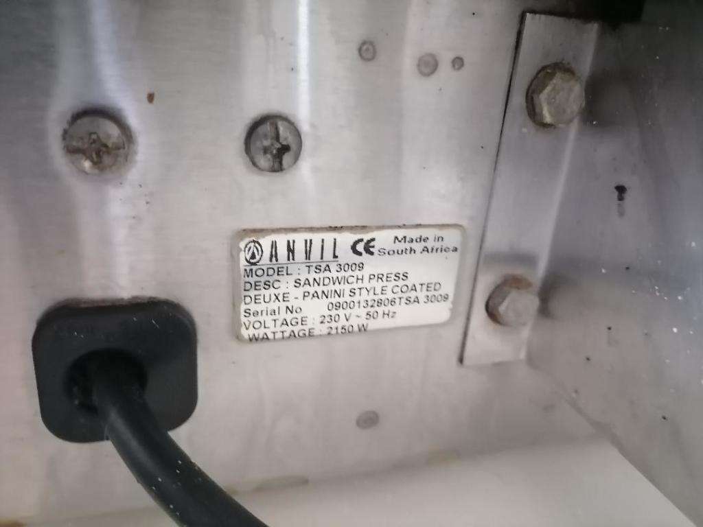 *HOTEL CLOSURE**R30 FREIGHT*COMMERCIAL ANVIL SANDWICH/GRILL/PANINI PRESS. WORKING**