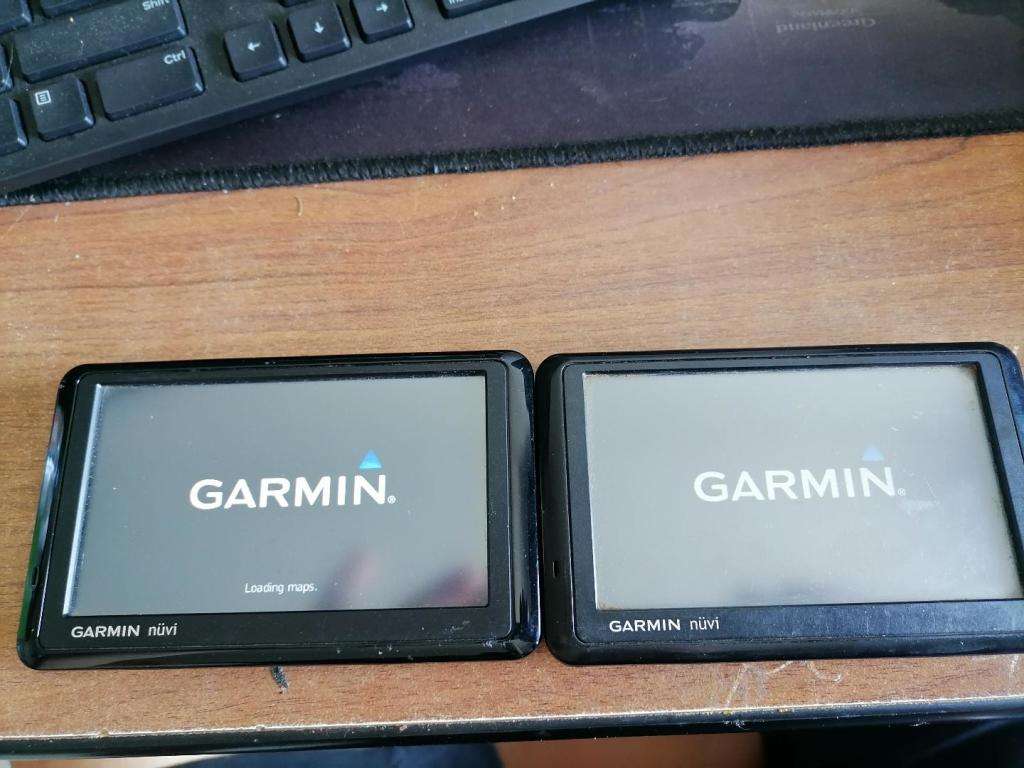 *LATE ENTRY*R30 FREIGHT*BUY ONE GET ONE FREE*2 X GARMIN NUVI GPS*COMES FROM CITY OF CAPETOWN GOV