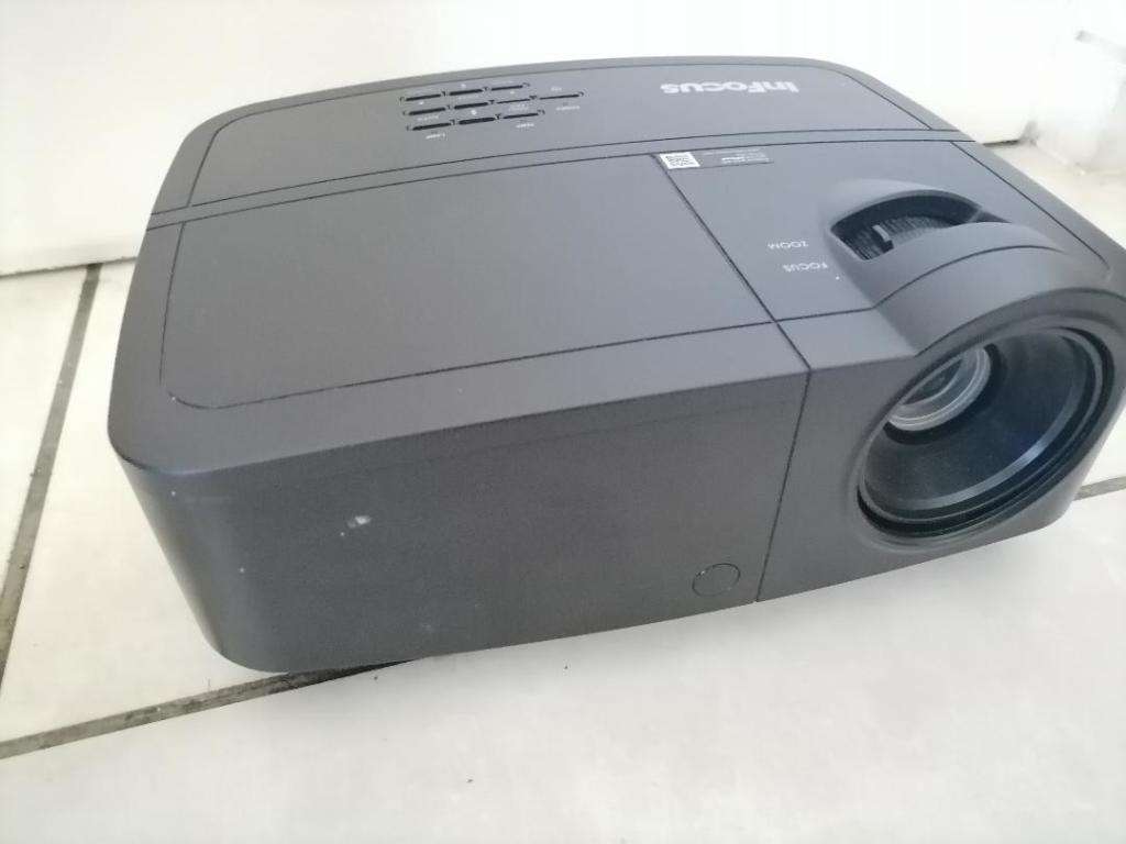 *YEAR END CLEARANCE*R30 FREIGHT*INFOCUS IN124A PROJECTOR*NOT POWERING ON*SOLD AS IS