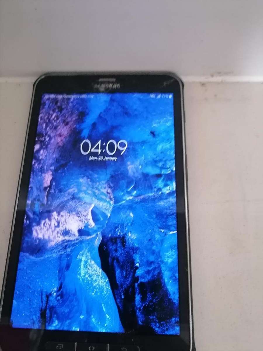 *BOKKE DAY DEALS*R30 FREIGHT*SAMSUNG ACTIVE TABLET WATER/DUST RESISTANT ,DURABLE*