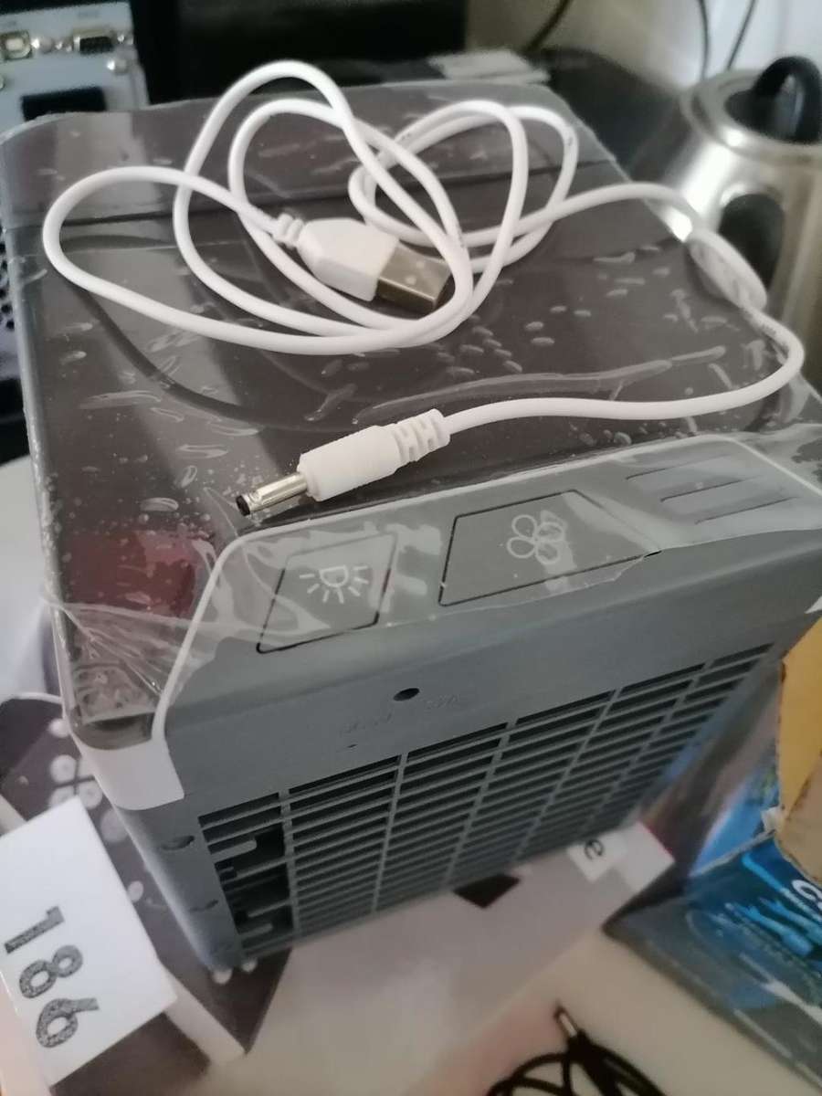 *CHRISTMAS DEAL*R30 FREIGHT*LOT OF UNTESTED ELECTRONICS*UPS,CAMING CONSOL.GPS,AIR COOLER*ONE BID LOT