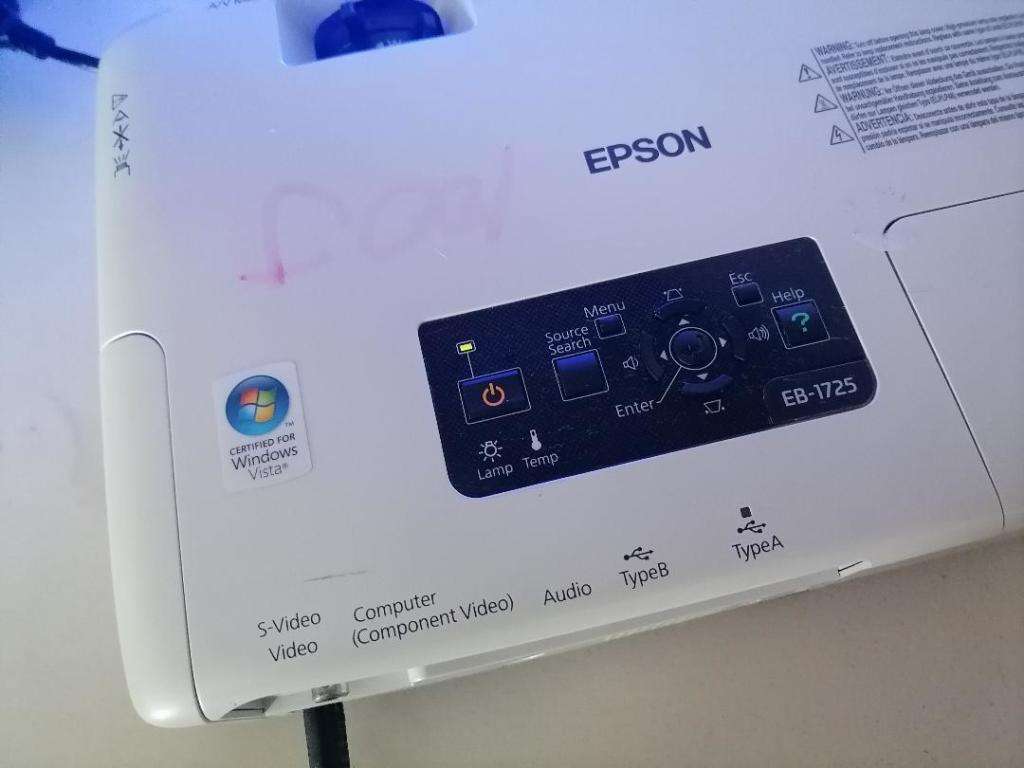 *BOXING DAY DEALS*R30 FREIGHT*EPSON HOME CINEMA LCD PROJECTOR*EXCELENT QUALITY*WORKING*