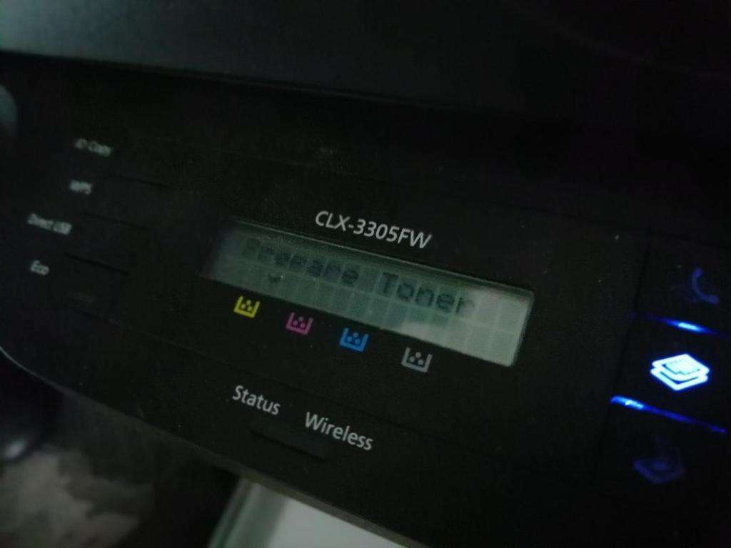 *GRAB THIS DEAL*R30 FREIGHT* SAMSUNG CLX 3305 LAZER COLOUR PRINTER/SCANNER/COPIER*INK LOW*