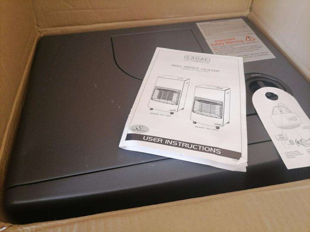 *BE WISE BUY NOW BEFORE WINTER*R30 FREIGHT*NEW CADAC GAS HEATER IN BOX**R1600 IN STORE**