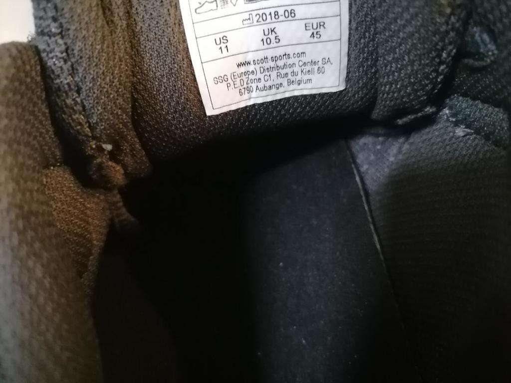 *FRESH FRIDAY DEALS*LIKE NEW SCOTT TRAIL 10.5 CYCLING SHOES WITHH DETACHABLE KLEETS#R2000 RETAIL**