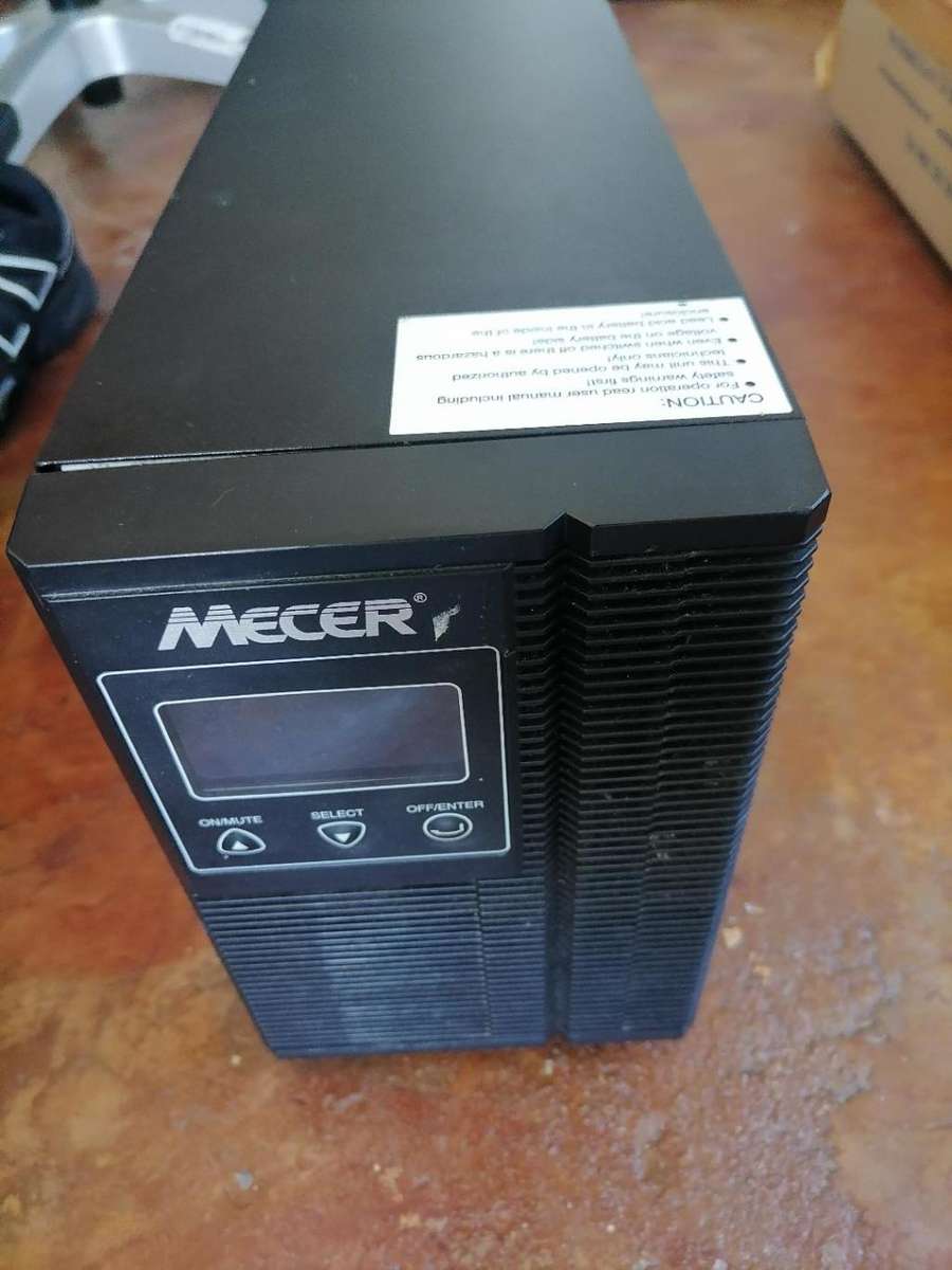 *FLASH FRIDAY DEAL**MECER 2000WPTU WINNER PRO, NO BATTERIES,NOT TESTED*R7000 NEW PRICE**