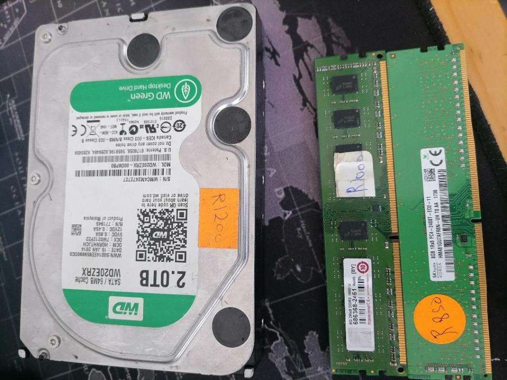 *COMPUTER SHOP LIQUIDATION*ONE BID FOR THE LOT**2TB HDD + 2X 8GB RAM***